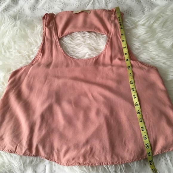 Pink Heart |Open Back| Top - Picture 3 of 5